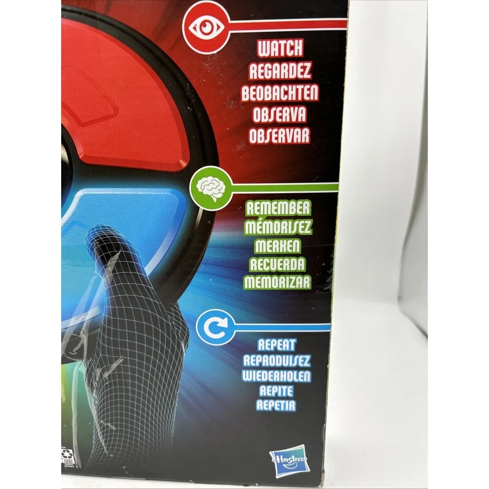 Simon Classic Board Game‎ NEW Hasbro.